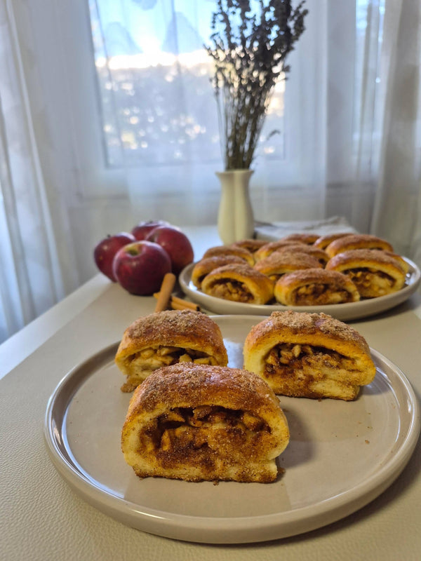 Mini jabolčne rolice s cimetom