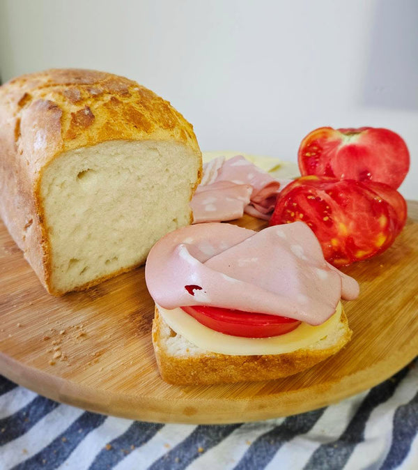 TOAST KRUH IZ MODELA brez glutena